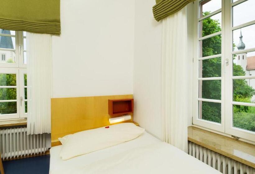 בית מלון כפרי Bildungshaus Neckarelz