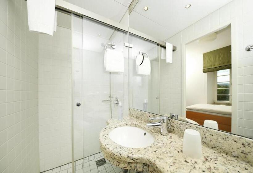 בית מלון כפרי Bildungshaus Neckarelz