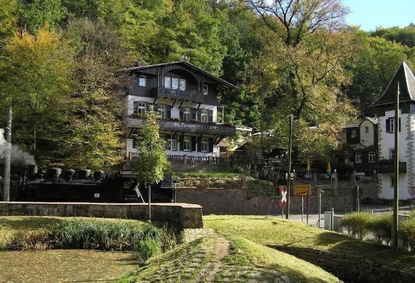 ホテル Bilz Pension