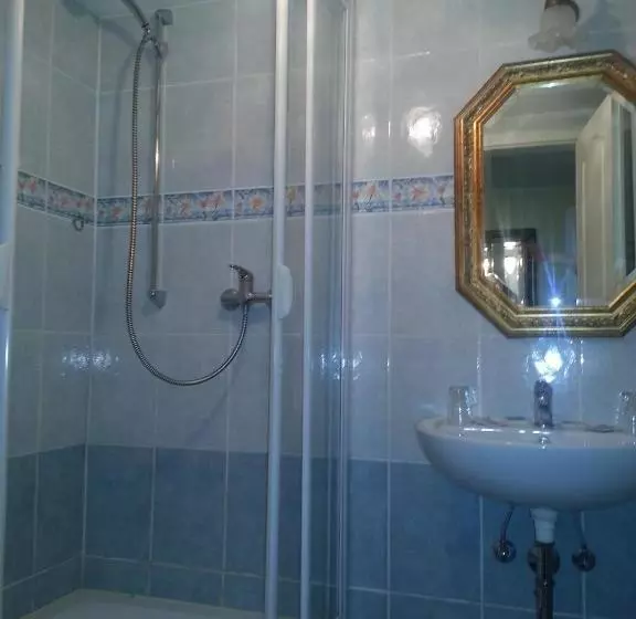 Отель Drei Kronen