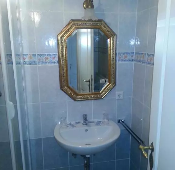 Отель Drei Kronen