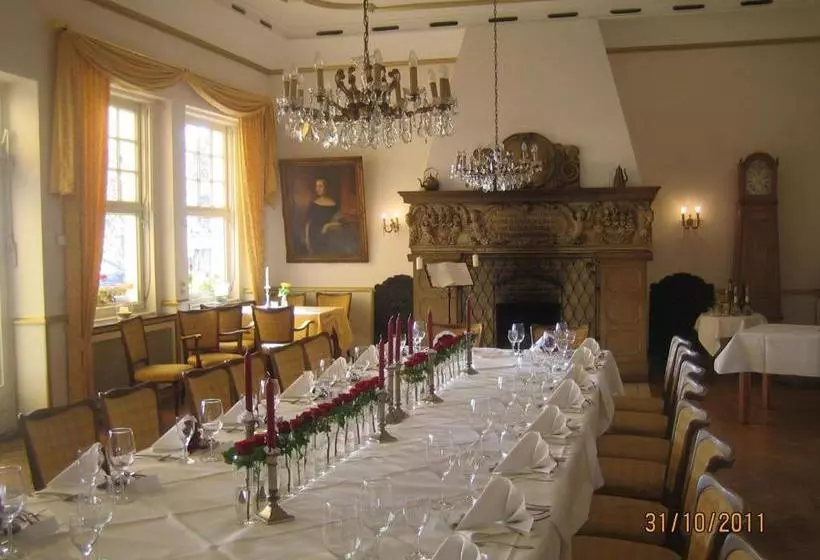 Отель Drei Kronen