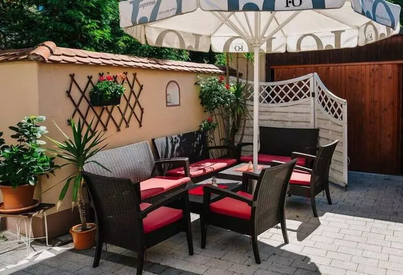 Отель Garni Fuchs