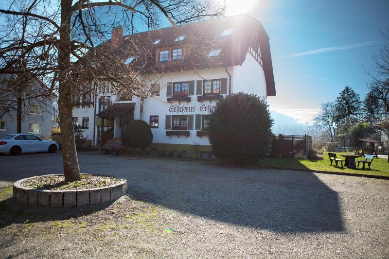 ホテル Gasthaus Hirschenstube & Gastehaus Gehri