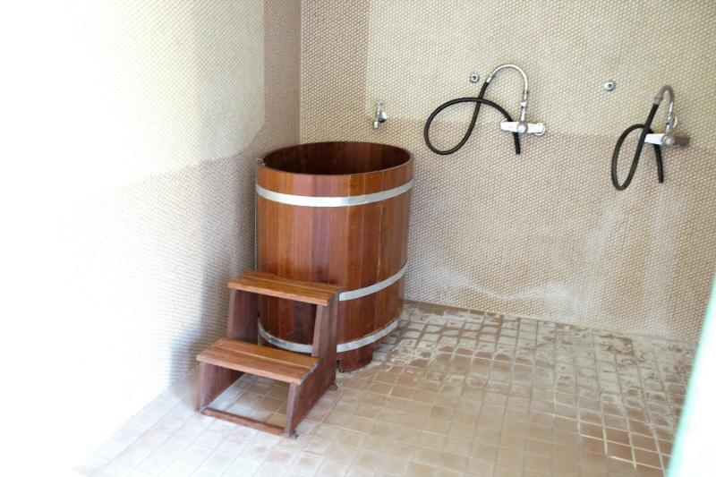 ホテル Gasthaus Hirschenstube & Gastehaus Gehri