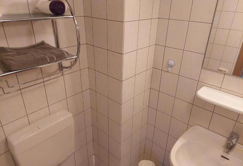 Hotel Pension Eichhorn