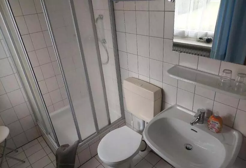 هتل Pension Eichhorn
