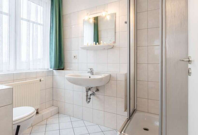 Отель Schöne Aussicht