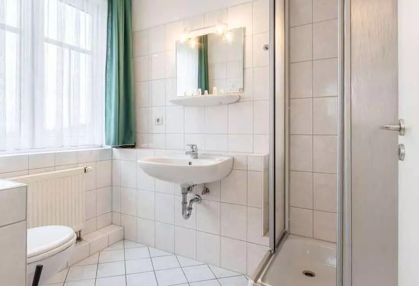 Отель Schöne Aussicht