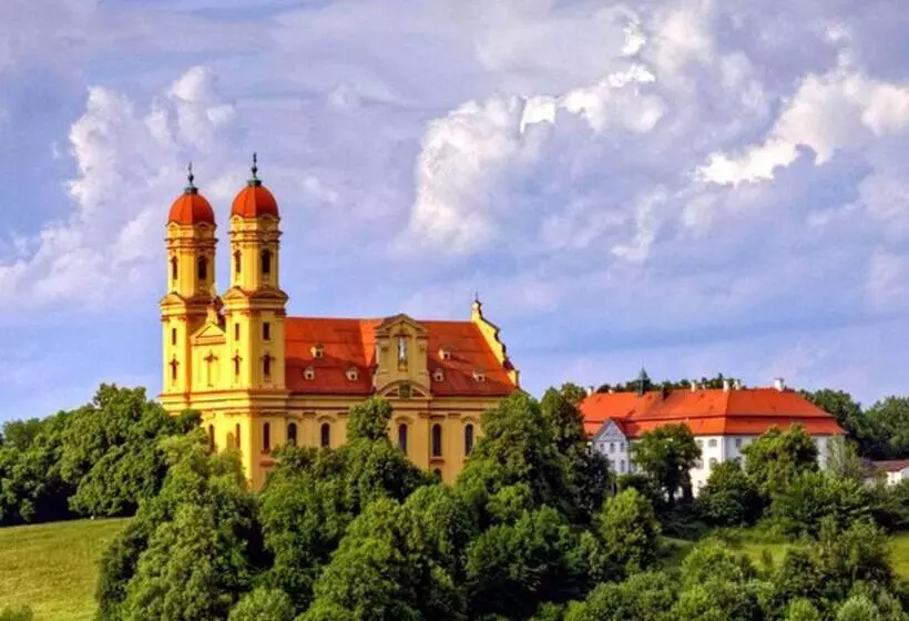 酒店 Tagungshaus Schönenberg