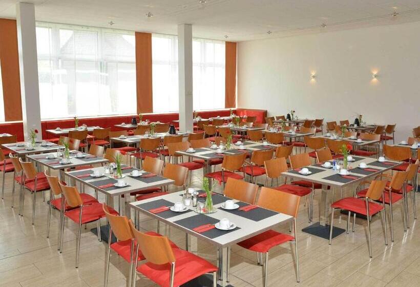 酒店 Tagungshaus Schönenberg