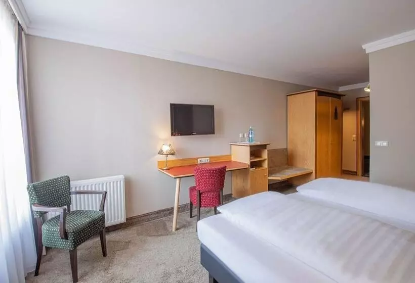 בית מלון כפרי Tanne Ilmenau