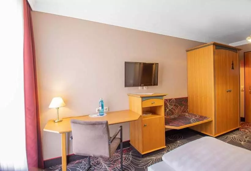 בית מלון כפרי Tanne Ilmenau