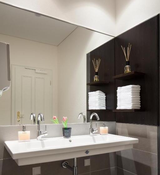 ホテル Zu Den Drei Linden