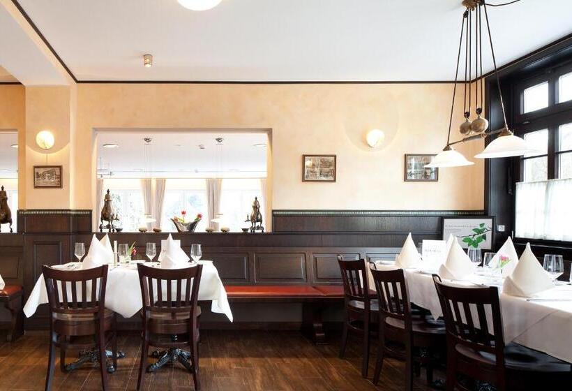 ホテル Zu Den Drei Linden