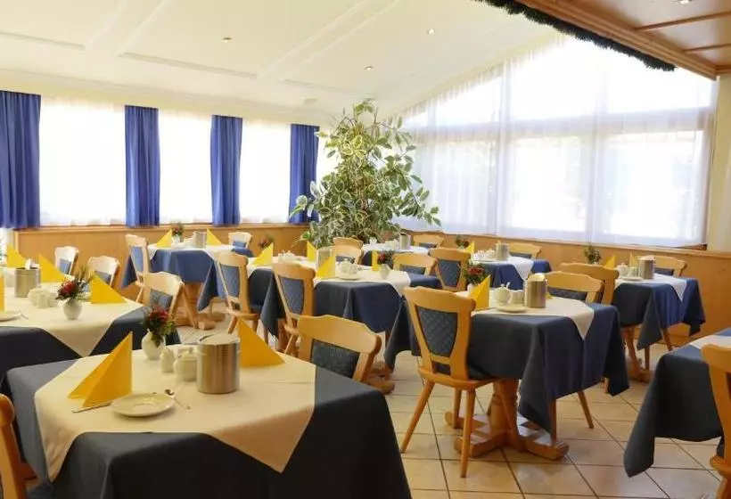 فندق Zu Den Linden