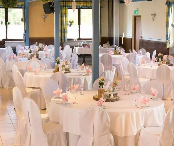 ホテル Zum Blauen Hecht