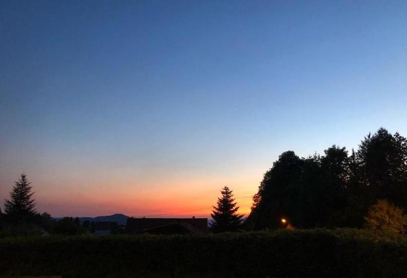 פנסיון Berggasthof Zum Hirsch