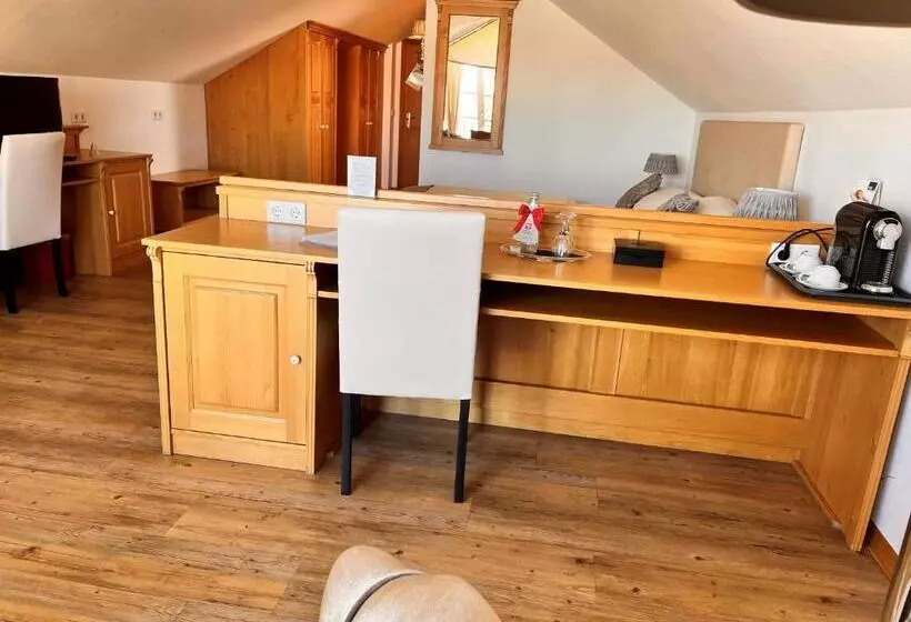 Пансион Posthotel Arnold