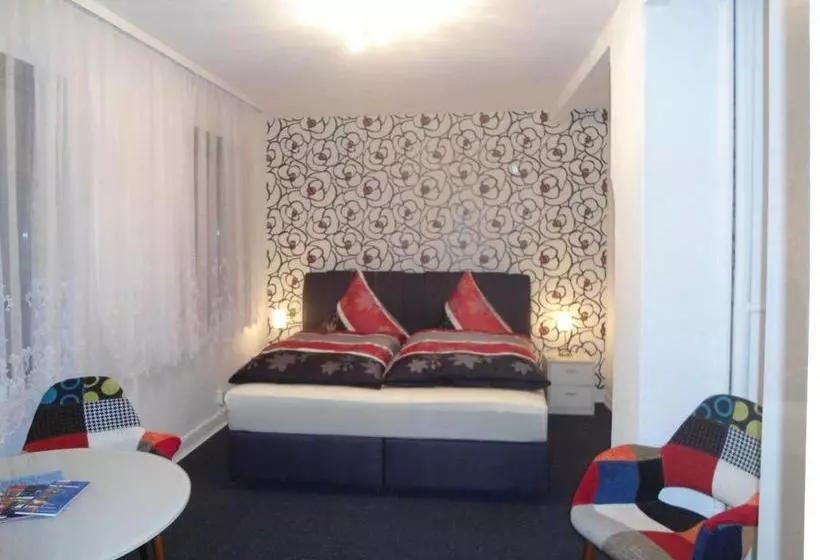 Отель Pension Blume