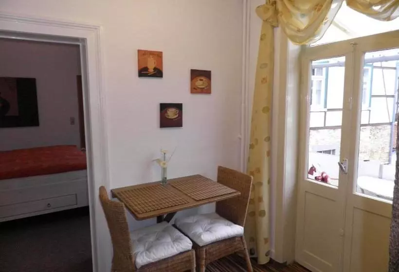 Отель Pension Blume