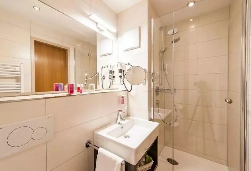 Garni Hotel Schumacher