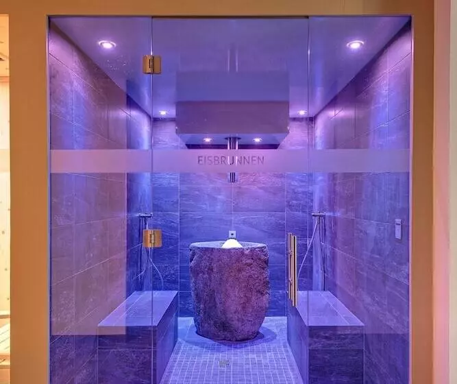 Отель Am Wiesenhang Garni