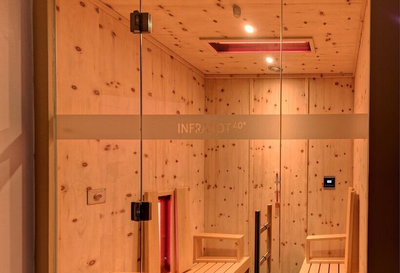 Hotell Am Wiesenhang   Garni