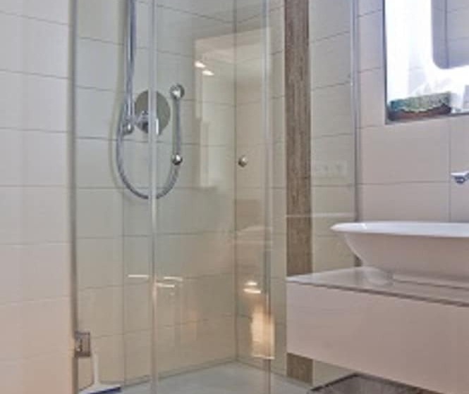 Hotell Am Wiesenhang   Garni