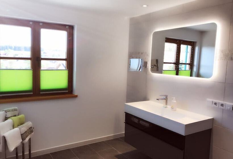 Hotell Am Wiesenhang   Garni