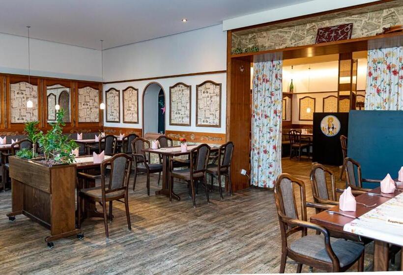 فندق Bayerischer Hof