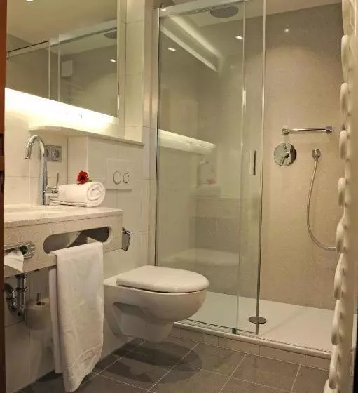 בית מלון כפרי Brunneck