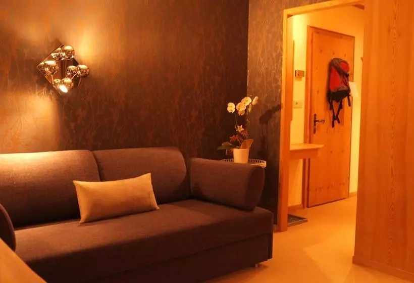 בית מלון כפרי Dreimaderlhaus  Das Vegetarische Boutique