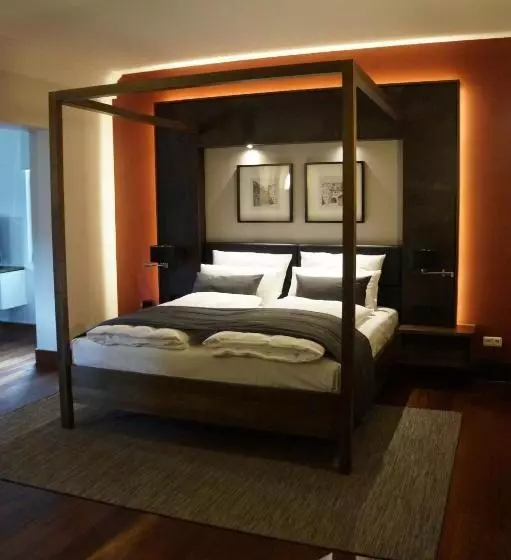 Отель Ebracher Hof