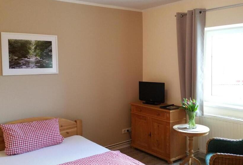 فندق Garni Haus Sonneneck