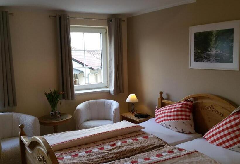 فندق Garni Haus Sonneneck