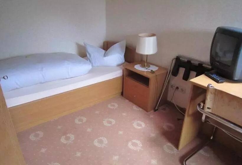 Отель Hahnenkleer Hof