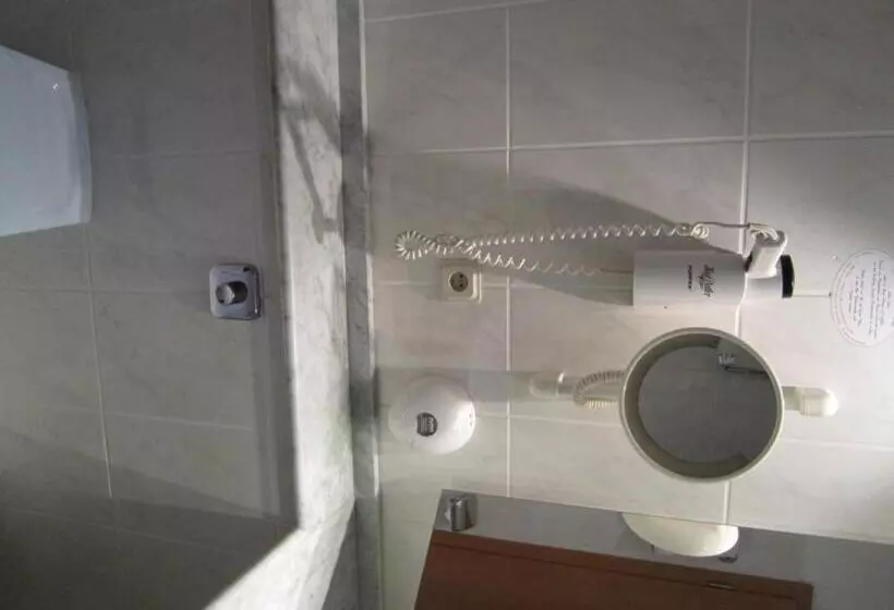 Отель Hahnenkleer Hof