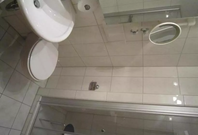 Отель Hahnenkleer Hof