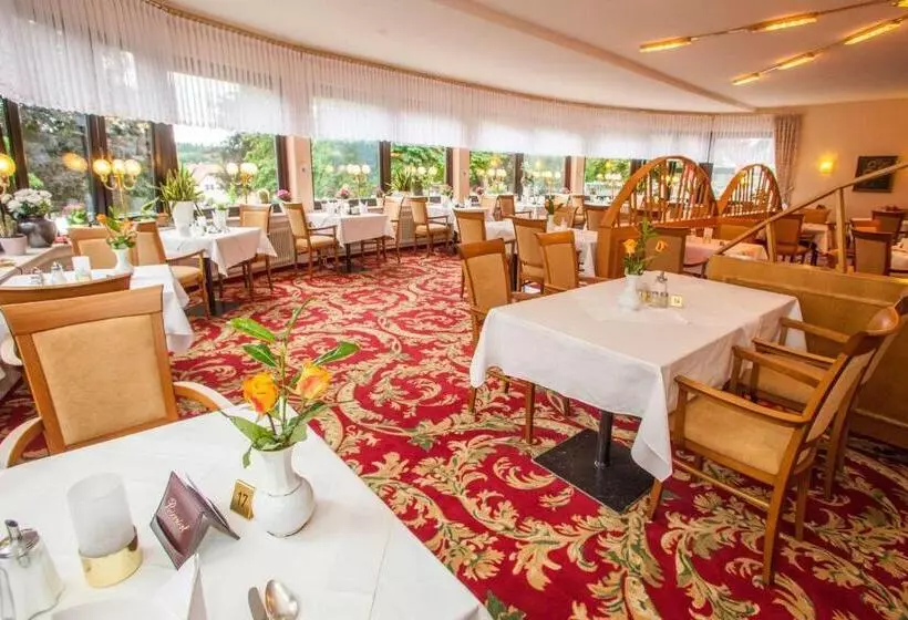 Отель Hahnenkleer Hof