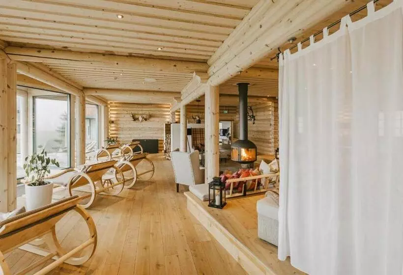 Отель Jens Weissflog