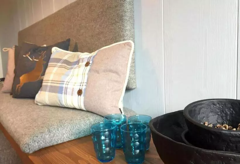 Отель Jens Weissflog