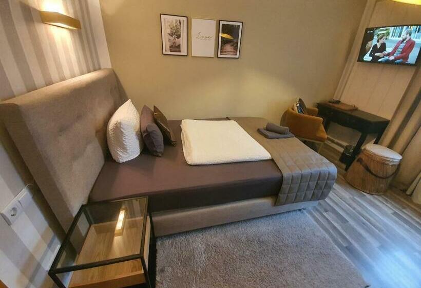 Отель Reinhardshäusle Pension & Wellness