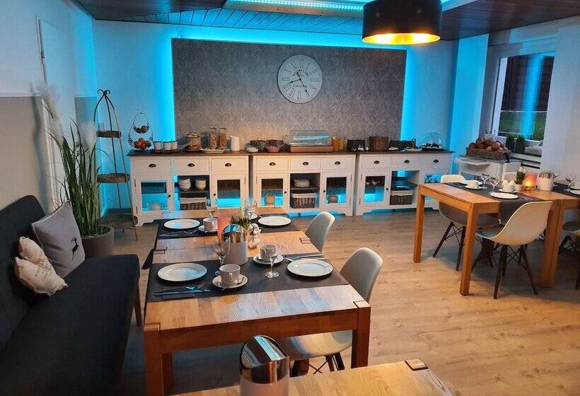 Отель Reinhardshäusle Pension & Wellness