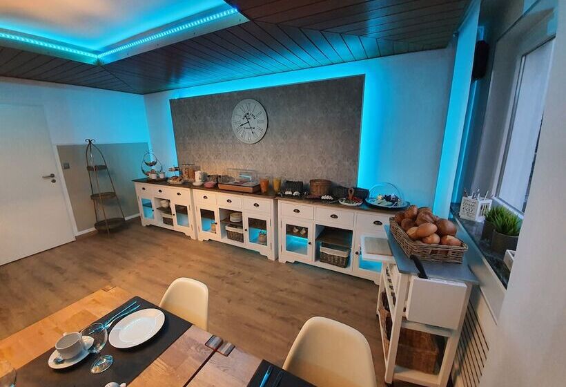 Отель Reinhardshäusle Pension & Wellness