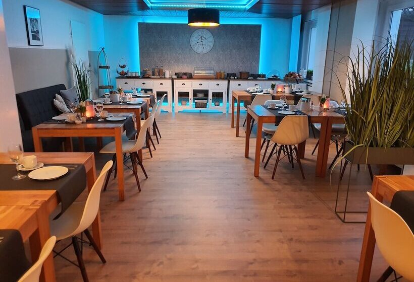 Отель Reinhardshäusle Pension & Wellness