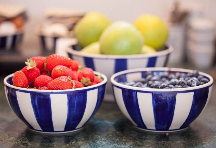 Romantikhotel Rebstock Art & Design