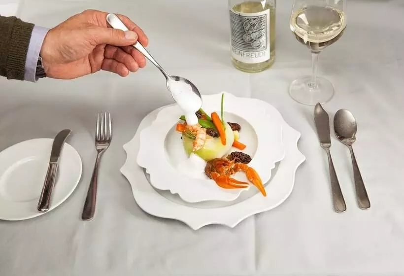 Romantikhotel Rebstock Art & Design