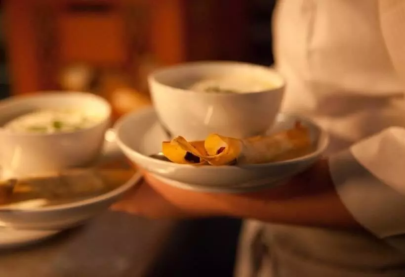 Romantikhotel Rebstock Art & Design