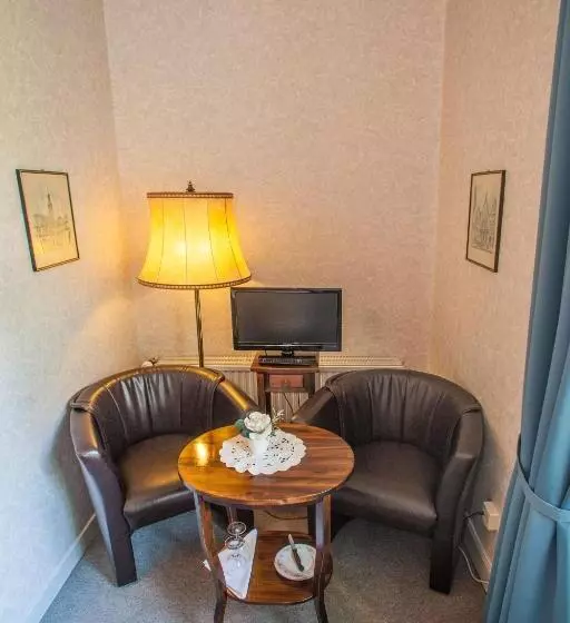 בית מלון כפרי Rosenau